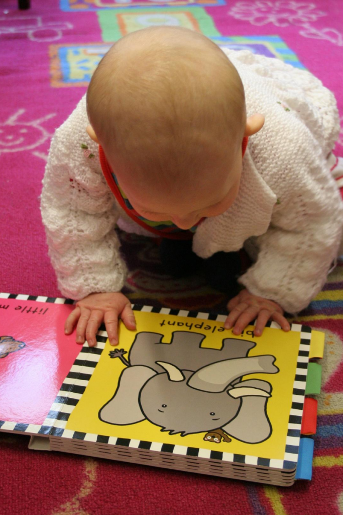 Πως να επιλέξετε τα καλύτερα βιβλία για το μωρό σας