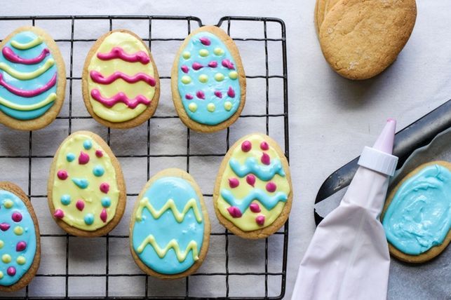 πασχαλινά κουλουράκια με παιδιά